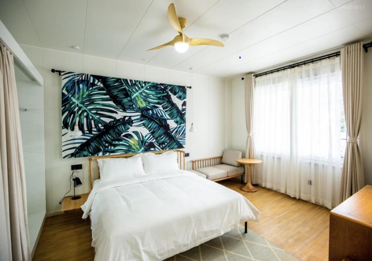 Discovery Saipan Hotel Гарапан Екстер'єр фото